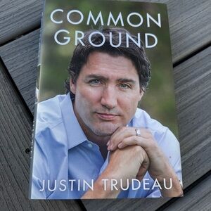Common Ground by Justin Trudeau - Blue Cover